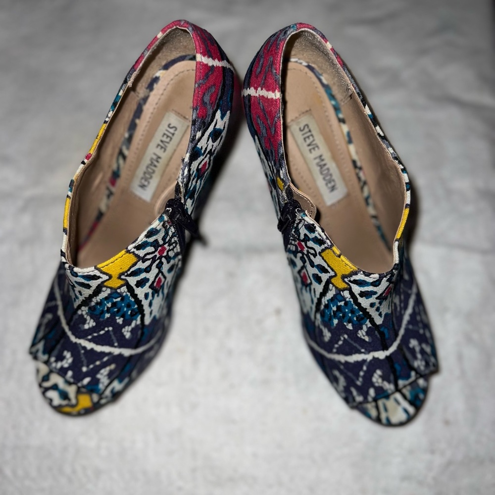 Steve Madden Open Toe Heels